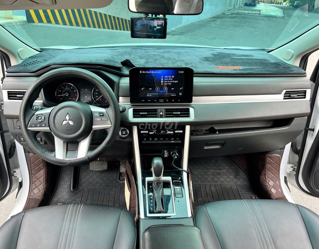 Mitsubishi Xpander premium 2023 lướt chính hãng. Mua bán Ô tô tại Quận Bình Tân Tp Hồ Chí Minh được đăng bởi XE MỚI VÀ QUA SỬ DỤNG CHÍNH HÃNG hình 4