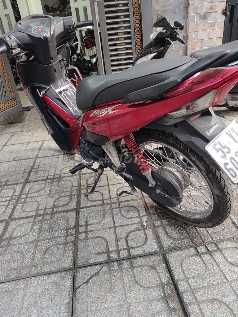 Nhà đi Xe Wave RSX 2023 Nguyên Zin, BSTP. Máy êm. Mua bán Xe máy tại Quận 12 Tp Hồ Chí Minh được đăng bởi Nguyễn mộng hình 3