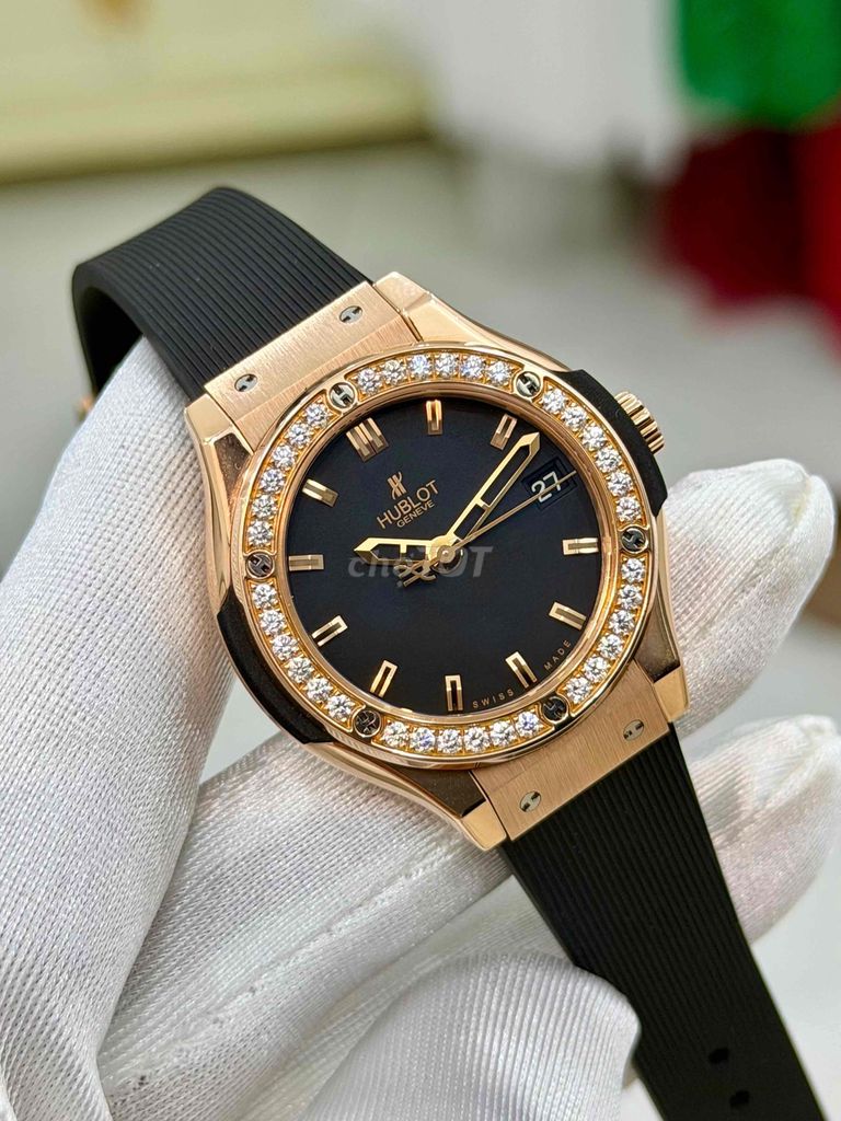Hublot Classic Fusion Vàng khối 18K Nữ 33mm. Mua bán Đồng hồ tại Quận Bình Thạnh Tp Hồ Chí Minh được đăng bởi Bảo Tuấn hình 1