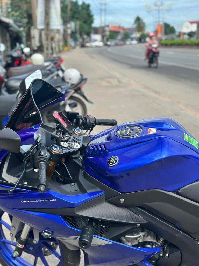 R15 V3 xe như mới ít chạy 🥰. Mua bán Xe máy tại Thị xã Bến Cát Bình Dương được đăng bởi Thanh Lý xe Giá Rẻ BD hình 4