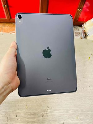 iPad Pro 2018 11" 256GB WiFi - 4G sim Máy cũ- khoẻ. Mua bán Máy tính bảng tại Huyện An Dương Hải Phòng được đăng bởi Laptop và Ipad hải phòng