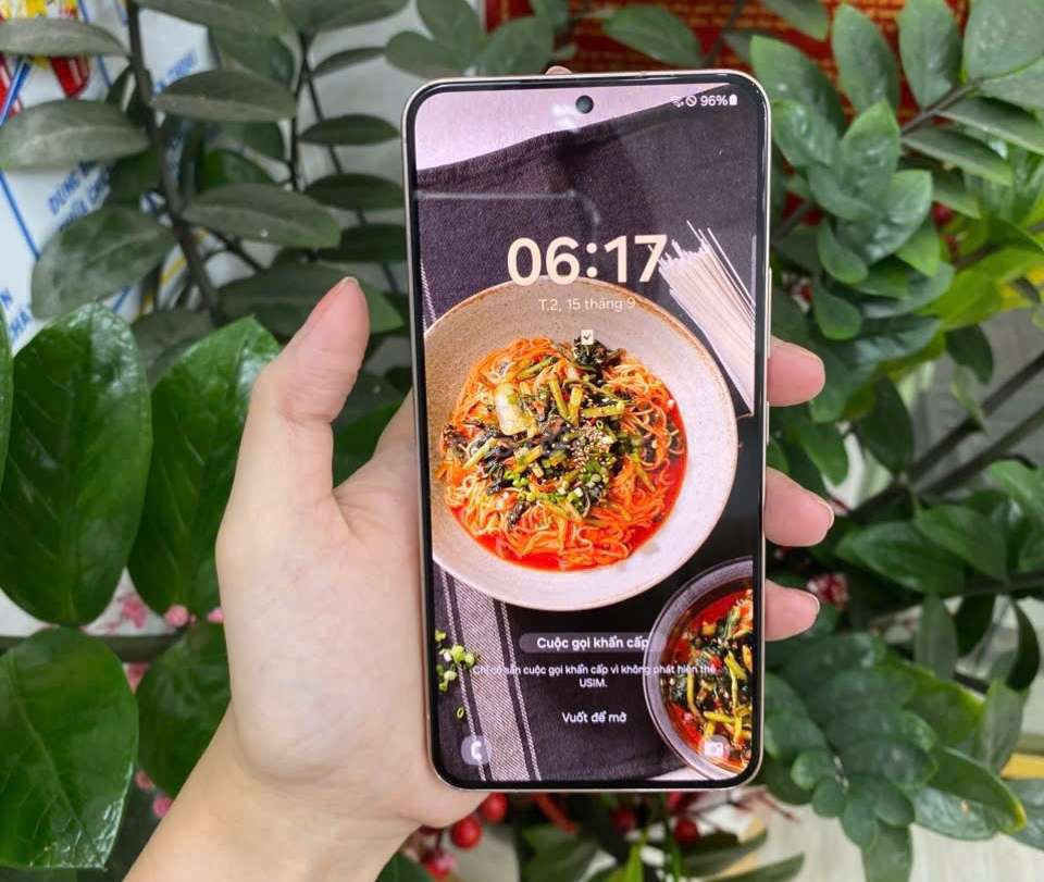 Samsung Galaxy S22 Hồng 256GB, BH dài. Mua bán Điện thoại tại Quận 5 Tp Hồ Chí Minh được đăng bởi Minh phương hình 1