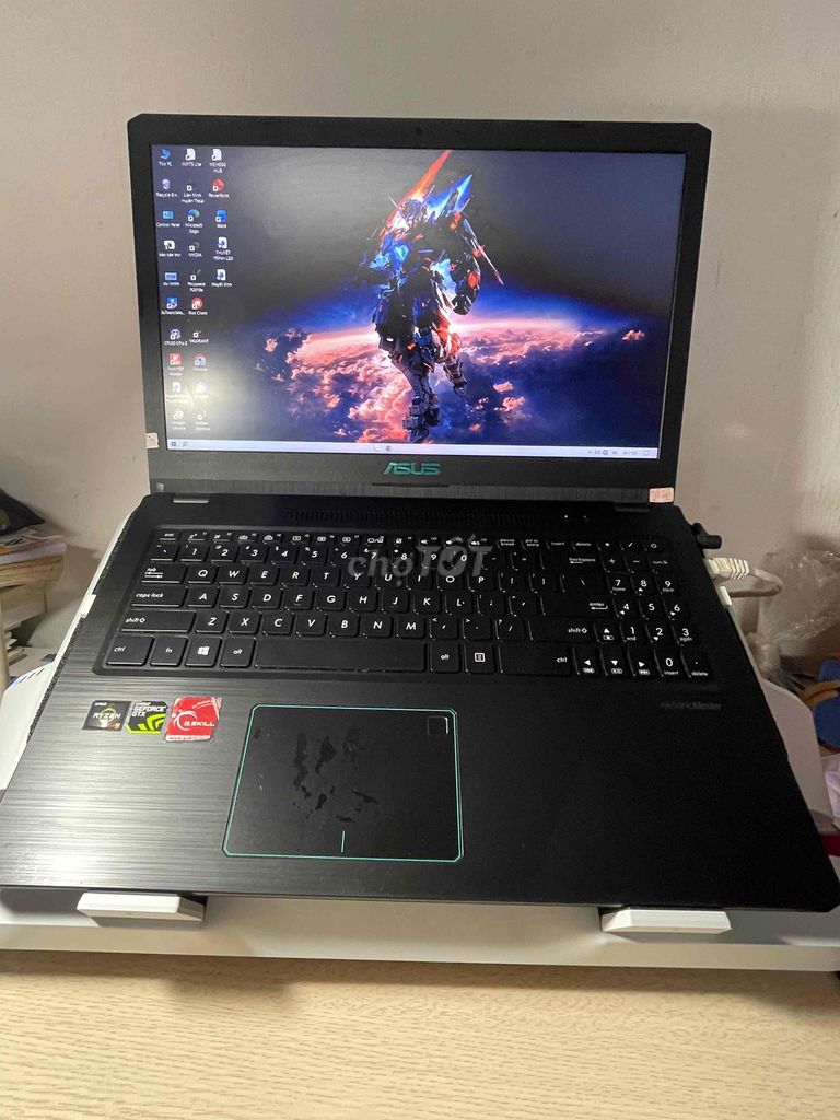 LAPTOP GAMING / ĐỒ HỌA MỎNG NHẸ - ASUS  F570Z. Mua bán Laptop tại Thành phố Thủ Đức Tp Hồ Chí Minh được đăng bởi Nguyễn Danh Thi hình 1