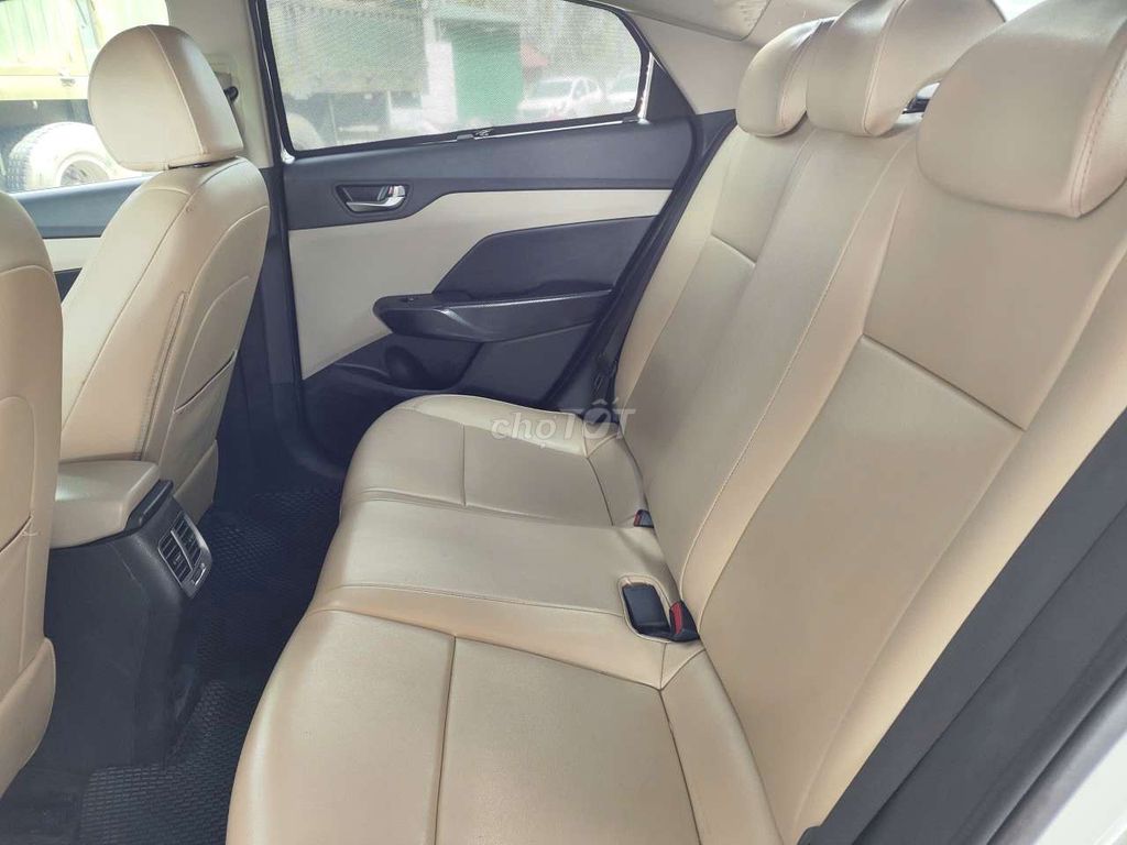 2022 - 56286 km. Mua bán Ô tô tại Thành phố Vinh Nghệ An được đăng bởi Thành Chung hình 13