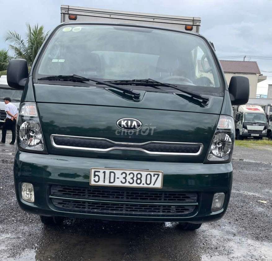 Bán gấp kia 2.4 tấn đời 2018 thùng kín 3m5. Mua bán Xe tải, xe ben tại Thành phố Thuận An Bình Dương được đăng bởi Xe tải Bình Dương hình 2