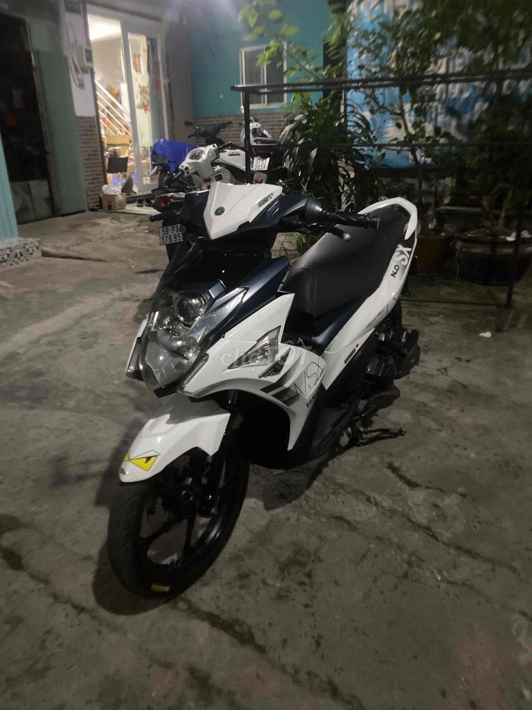 yamaha nouvo 6 ngay chủ công chứng được xăng phun