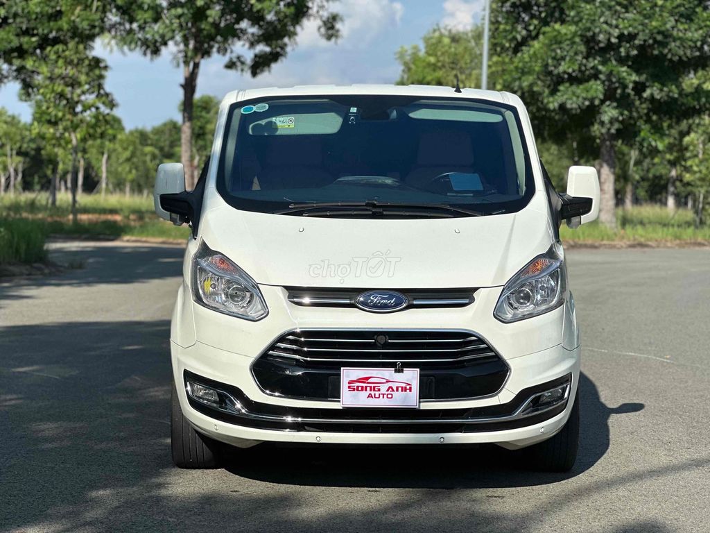 🚘Ford Tourneo 2.0AT 2019 độ limousine 🚘