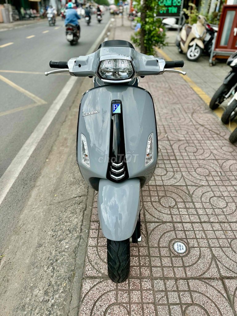 ❤️Piaggio Sprint 125 2022 Abs iGet, BSTP 9Chủ. Mua bán Xe máy tại Quận 8 Tp Hồ Chí Minh được đăng bởi Tấn Đạt hình 1