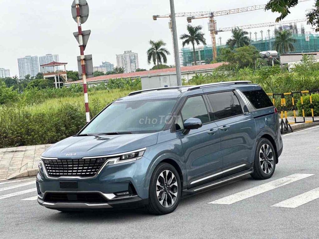KIA Carnival Signature, полное масло 2024, ультракрасивый зеленый
