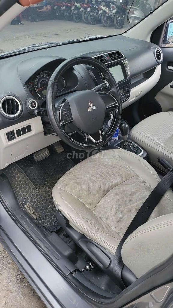 Mitsubishi Attrage 2017 Tự động Xám. Mua bán Ô tô tại Quận 8 Tp Hồ Chí Minh được đăng bởi Mr vinh hình 4