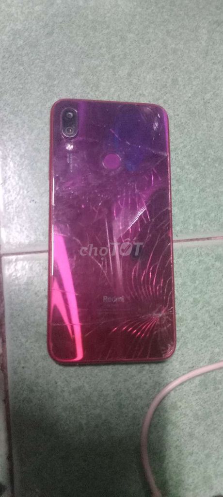 Xiaomi Redmi Đỏ Đã sử dụng. Mua bán Điện thoại tại Quận Tân Bình Tp Hồ Chí Minh được đăng bởi nguyễn xuân thảo  hình 1