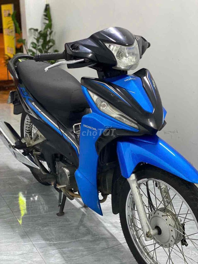 Honda Wave RSX FI Xanh đen biển Hà Nội. Mua bán Xe máy tại Quận Nam Từ Liêm Hà Nội được đăng bởi Xe Máy Tấn Hiền  hình 4