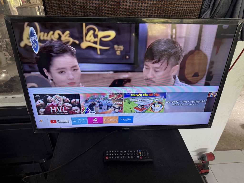 Tivi Samsung 32 inch Wifi. Mua bán Tivi, Âm thanh tại Quận Cái Răng Cần Thơ được đăng bởi Luom Nguyen hình 1
