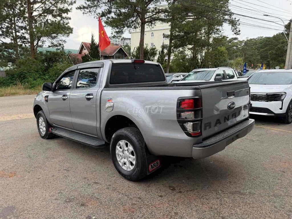 Ford Ranger 2019 XLS AT 4x2. TRẢ TRƯỚC 200 TRIỆU. Mua bán Ô tô tại Quận Bình Tân Tp Hồ Chí Minh được đăng bởi Huỳnh Thái Đảm hình 6