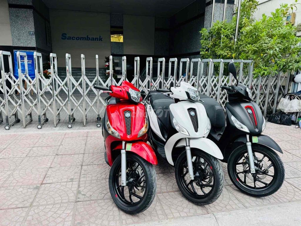 Piaggio Medley 2023 chính chủ biển số thành phố. Mua bán Xe máy tại Quận Phú Nhuận Tp Hồ Chí Minh được đăng bởi VESPA Piaggio Quốc Vương  hình 3