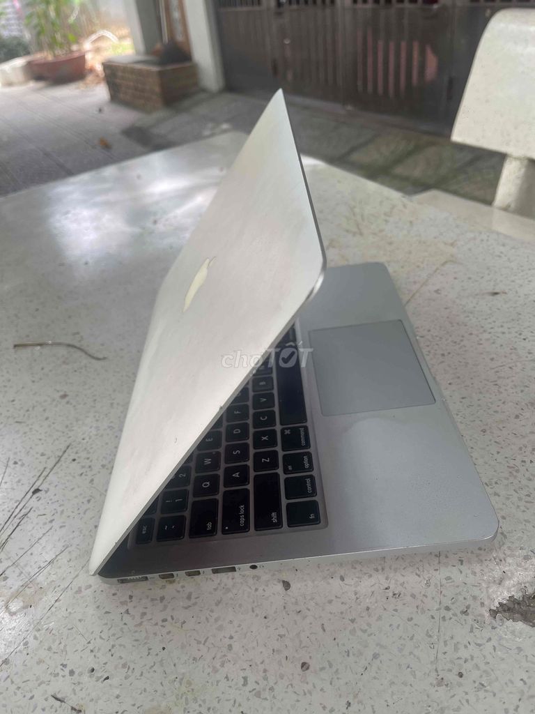 Apple MacBook Pro Retina i5 13 inch 8GB/121GB Bạc. Mua bán Laptop tại Quận Cẩm Lệ Đà Nẵng được đăng bởi Kiên hình 1