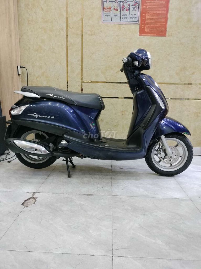 GRANDE NOZZA 2015 ,BSTP,XE ĐẸP MÁY BAO ÊM. Mua bán Xe máy tại Quận 12 Tp Hồ Chí Minh được đăng bởi Duy Khánh hình 2