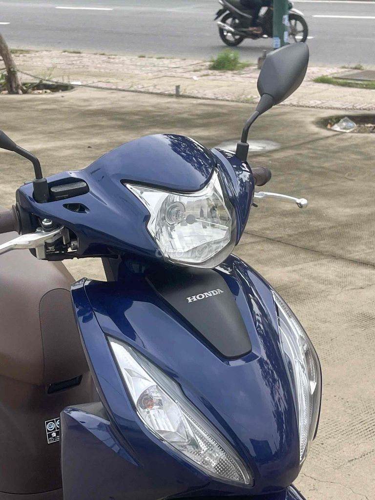 Honda Vision 2026 синий супер состояние 98%
