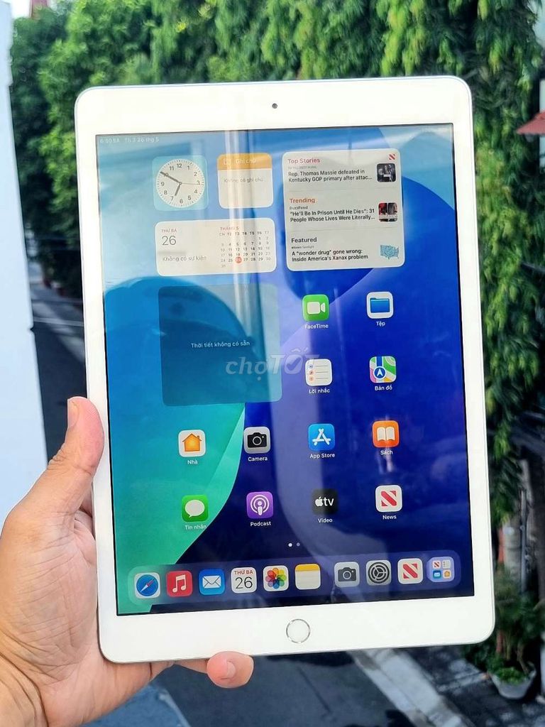 Apple iPad Gen 7 10.2 inch Bạc. Mua bán Máy tính bảng tại Quận Hải Châu Đà Nẵng được đăng bởi Lộc Roy hình 1