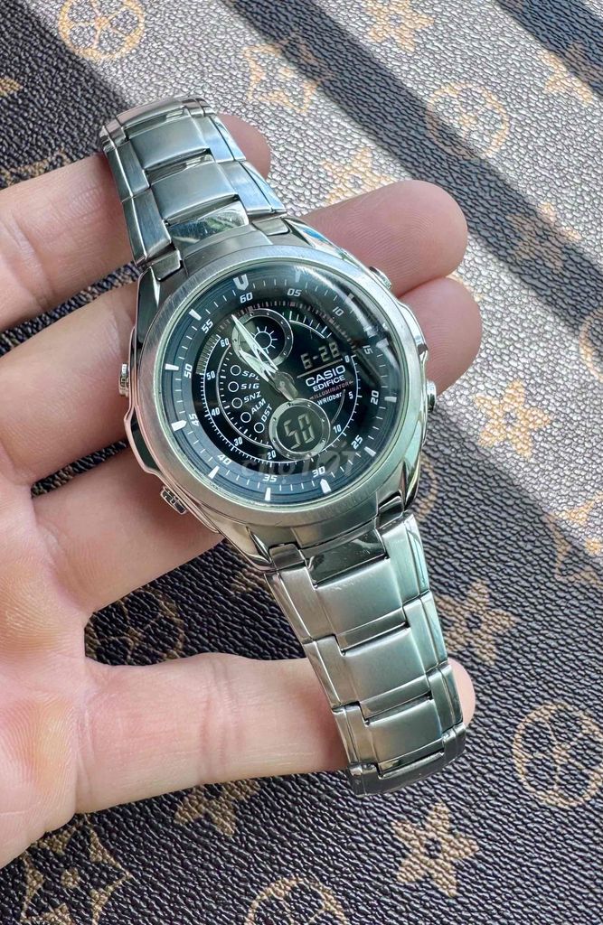 Casio EFA-116 Thép Bạc Kim Điện Tử. Mua bán Đồng hồ tại Huyện Nhà Bè Tp Hồ Chí Minh được đăng bởi Duy Anh hình 1
