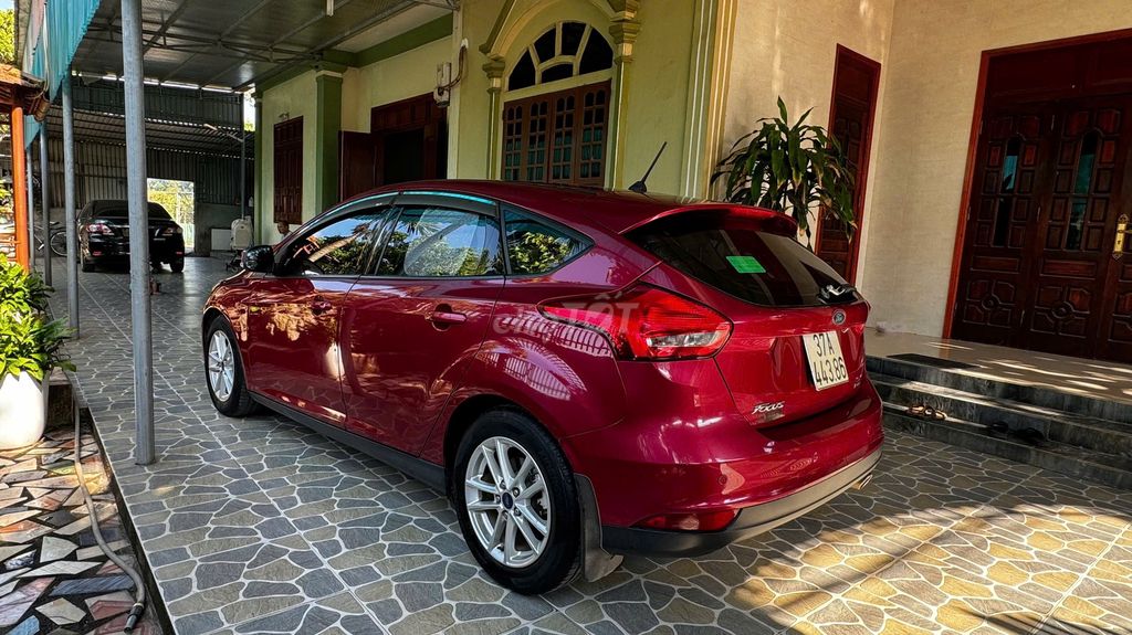 Ford Focus 2018 1.5L Hatchback Đỏ 1 chủ 78.000km. Mua bán Ô tô tại Huyện Yên Thành Nghệ An được đăng bởi Hongnhung Nguyen hình 7