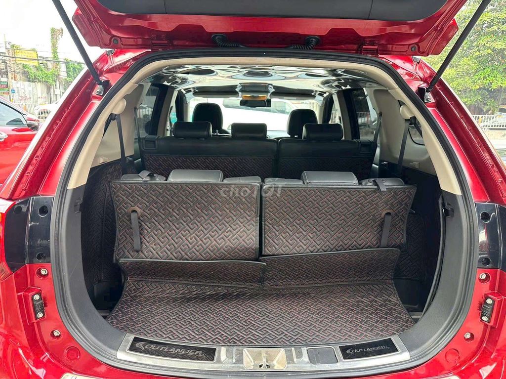 Mitsubishi Outlander 2022 2.0CVT,màu đỏ,24.000nkm. Mua bán Ô tô tại Quận Bình Tân Tp Hồ Chí Minh được đăng bởi Son Do hình 17