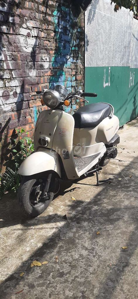 Xe may. Mua bán Xe máy tại Quận Tây Hồ Hà Nội được đăng bởi hieu hình 1