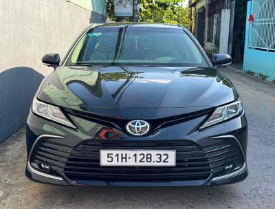 Toyota Camry 2.0G 2023 Đen Số tự động