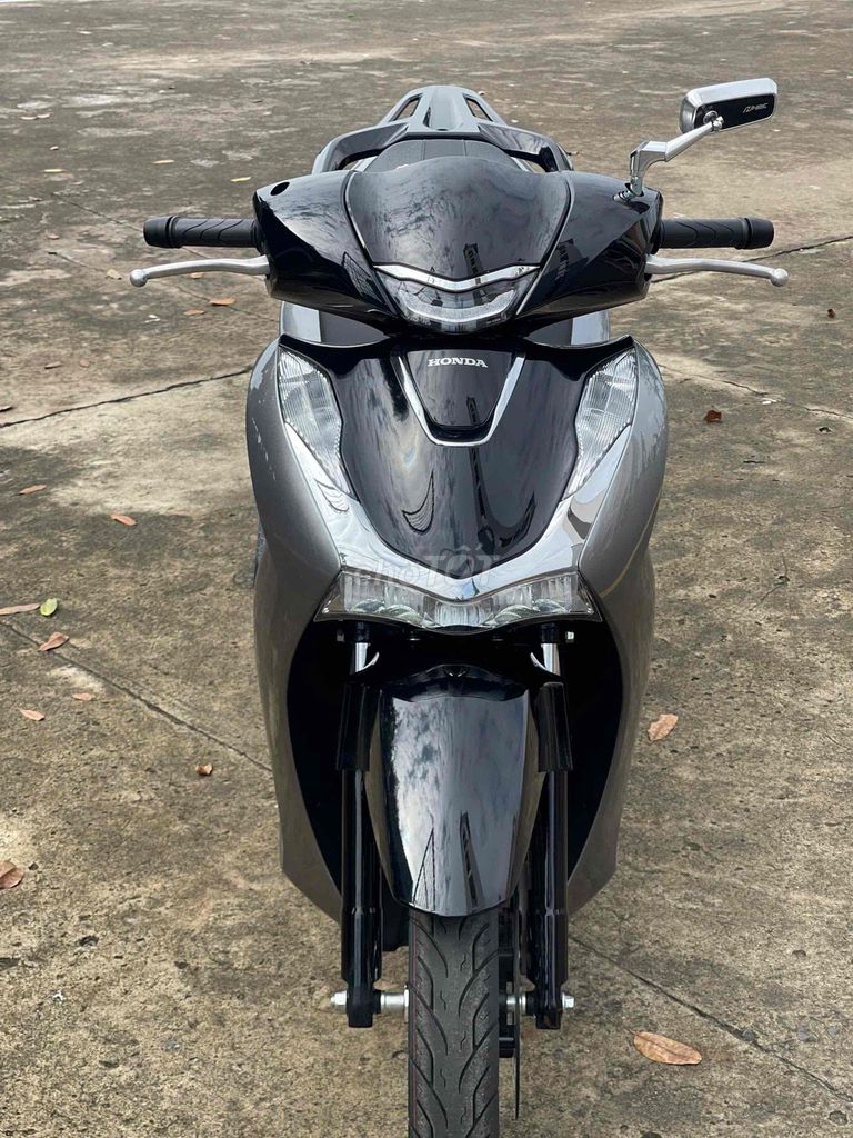 sh 160-2025 odo 800km. Mua bán Xe máy tại Thành phố Long Khánh Đồng Nai được đăng bởi cửa hàng xe máy DUY HIỆP hình 2