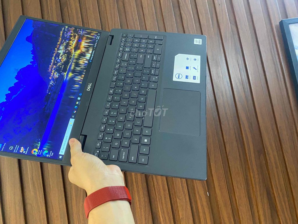 Dell Latitude 66  i5 14 inch 16Gb màn 15.6 full. Mua bán Laptop tại Quận Tây Hồ Hà Nội được đăng bởi laptop family Rẻ Bền Đẹp  hình 1