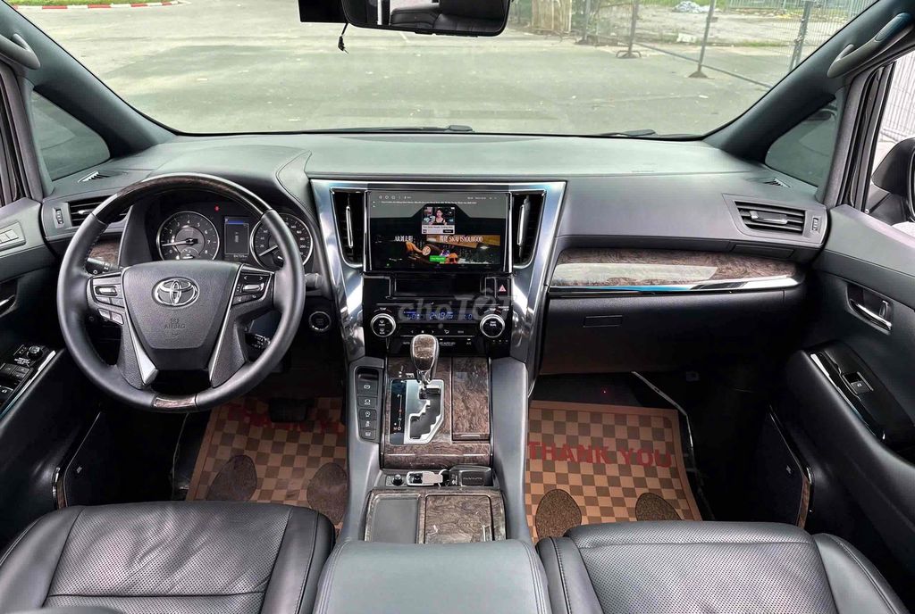 Toyota Alphard 3.5V6 sx 2018 màu đen. Mua bán Ô tô tại Quận Cầu Giấy Hà Nội được đăng bởi Cao Quý hình 9