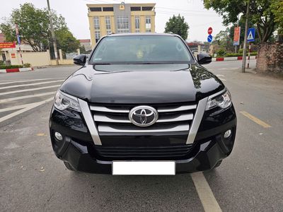 Toyota Fortuner  2.4G 4x2MT cuối 2019 3v Km Xịn