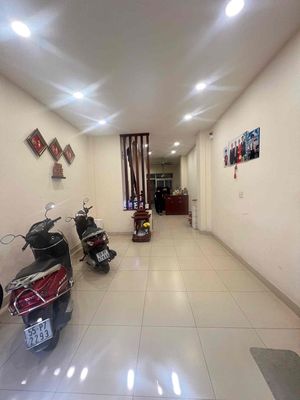 Аренда · 4 комн. · 72 м² · Quận Tân Bình, ул. Đường Bàu Cát