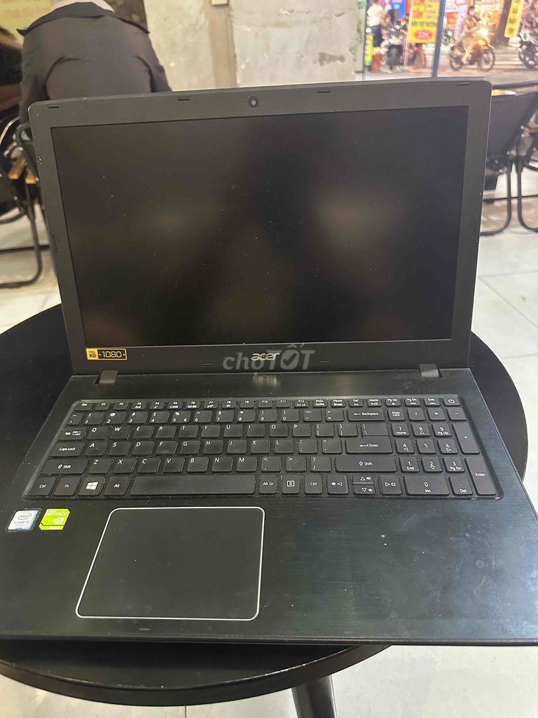 Acer Aspire E5-575G i5 8GB SSD Đen. Mua bán Laptop tại Quận Tân Bình Tp Hồ Chí Minh được đăng bởi Thành Đạt hình 1