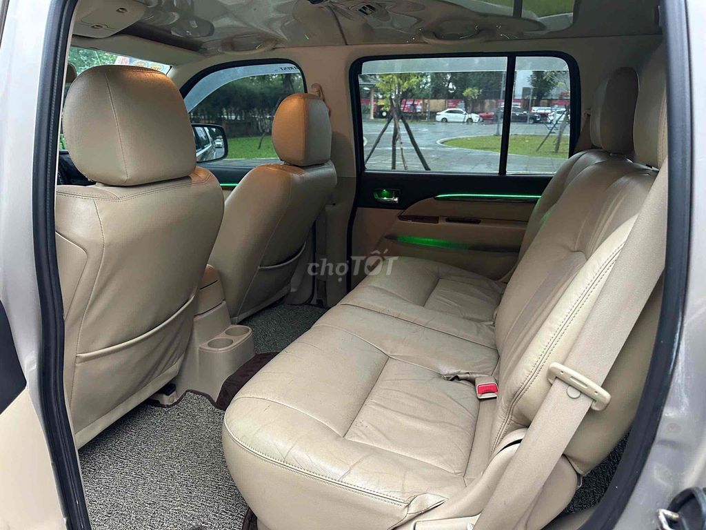 Ford Everest 2009 2.5L 4x2 AT - 150000 km. Mua bán Ô tô tại Quận Cẩm Lệ Đà Nẵng được đăng bởi Ông Tú hình 7