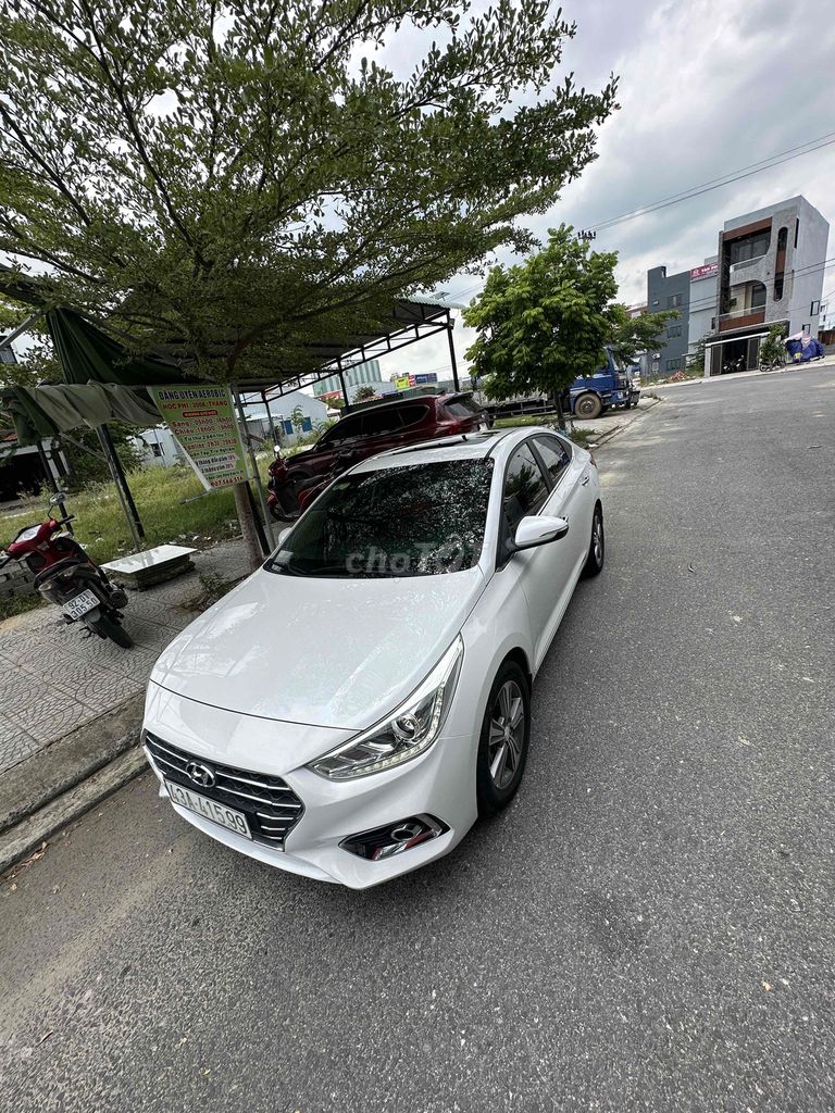 Hyundai Accent 2018 1.4 ATH - 66000 km. Mua bán Ô tô tại Quận Cẩm Lệ Đà Nẵng được đăng bởi Tuấn Anh hình 1