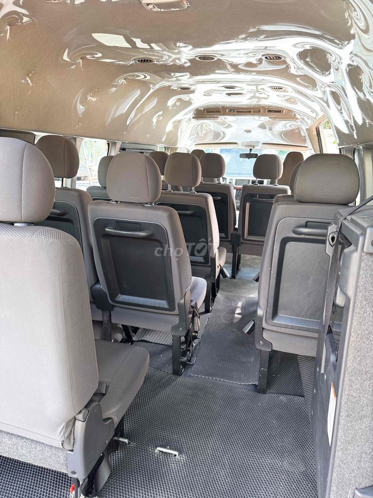 Toyota Hiace 2***0 km. Mua bán Ô tô tại Quận Bình Tân Tp Hồ Chí Minh được đăng bởi Huynh Duc hình 8