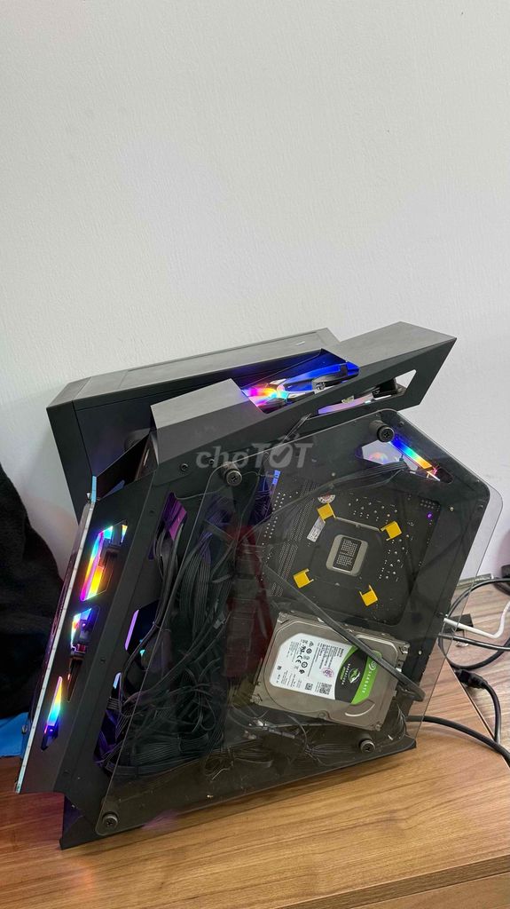 Thùng máy i5 12400f ram 16g card 1660ti. Mua bán Máy tính để bàn tại Thành phố Buôn Ma Thuột Đắk Lắk được đăng bởi Minh hình 1