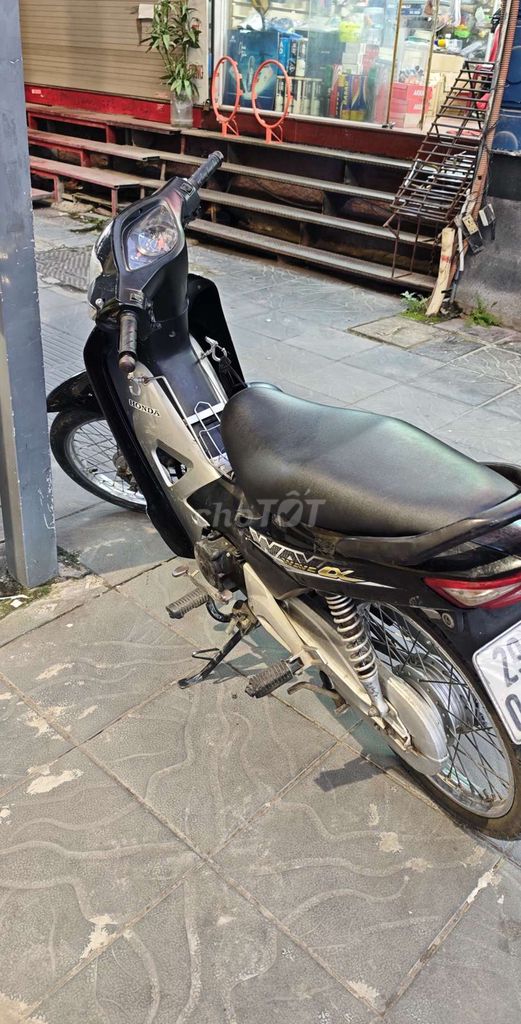 Honda Wave 2012 (черные номера)