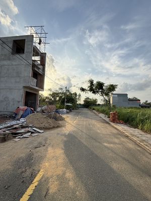Plot of land 100 m² · Đường Long Phước