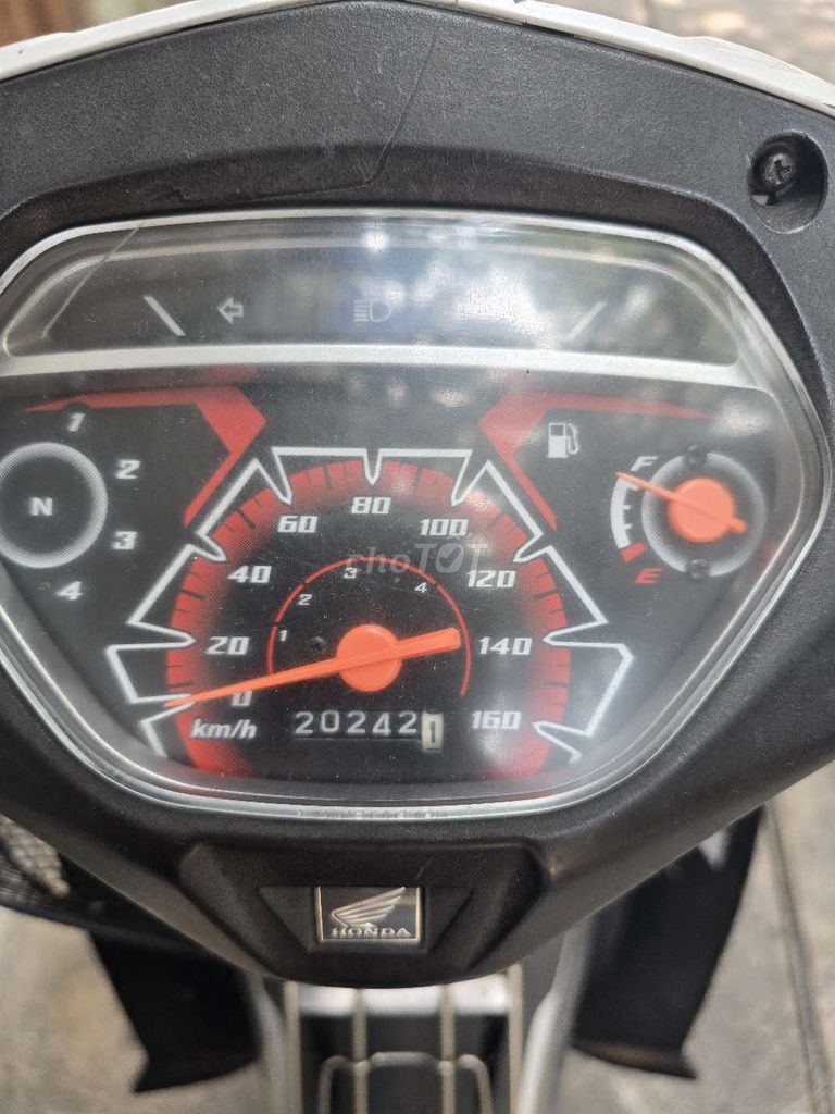 Honda Wave Blade 2020 белый 20 242 км
