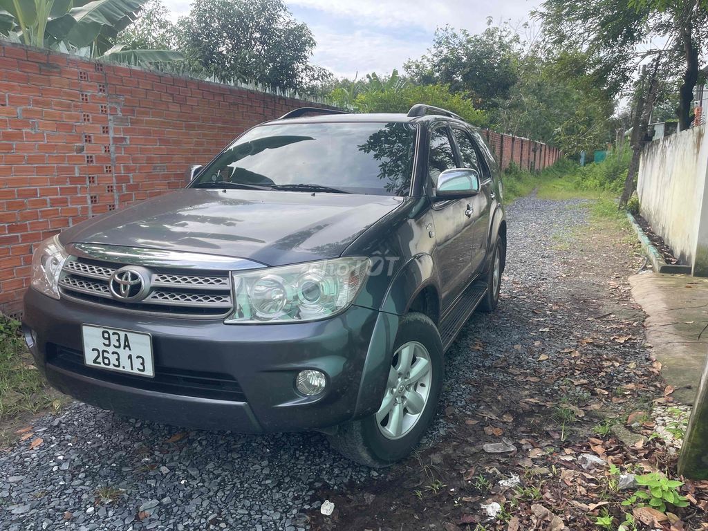 Toyota Fortuner 2010 2.5G - 260000 km. Mua bán Ô tô tại Huyện Hòa Thành Tây Ninh được đăng bởi mymy hình 1