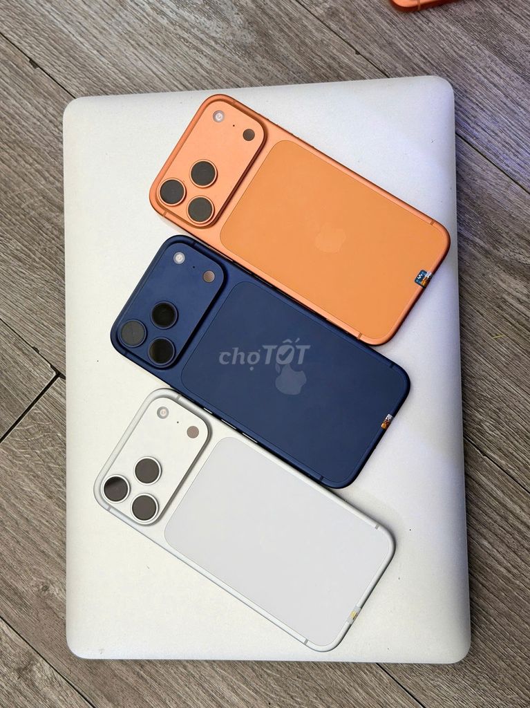 iPhone 17 Pro Max lock đã CNC dùng 2 sim vật lý. Mua bán Điện thoại tại Quận Thanh Khê Đà Nẵng được đăng bởi iZone Chuyên iPhone Đà Nẵng hình 1