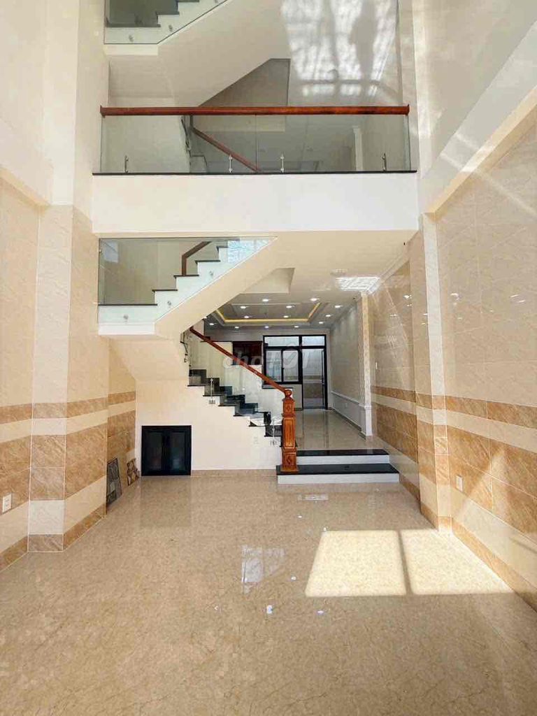 Новый 100% дом у Vạn Phúc City, Шоссе 13, Hiep Binh Phuoc