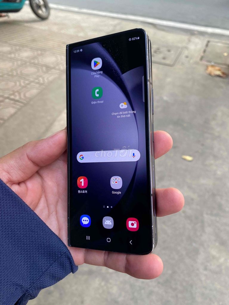Samsung Galaxy Z Fold5 256GB Đen Hư màn trong. Mua bán Điện thoại tại Thành phố Thủ Đức Tp Hồ Chí Minh được đăng bởi Duy hình 1
