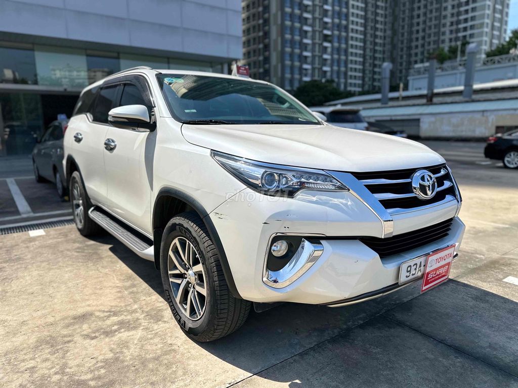 Toyota Fortuner 2019 2.8V 4x4 AT - 7c tự động. Mua bán Ô tô tại Quận Bình Thạnh Tp Hồ Chí Minh được đăng bởi phuongneo hình 2