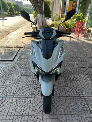 Honda Vario 160 ABS 2025 zin dep vĩnh long. Mua bán Xe máy tại Thành phố Vĩnh Long Vĩnh Long được đăng bởi xe máy Tùng Beo