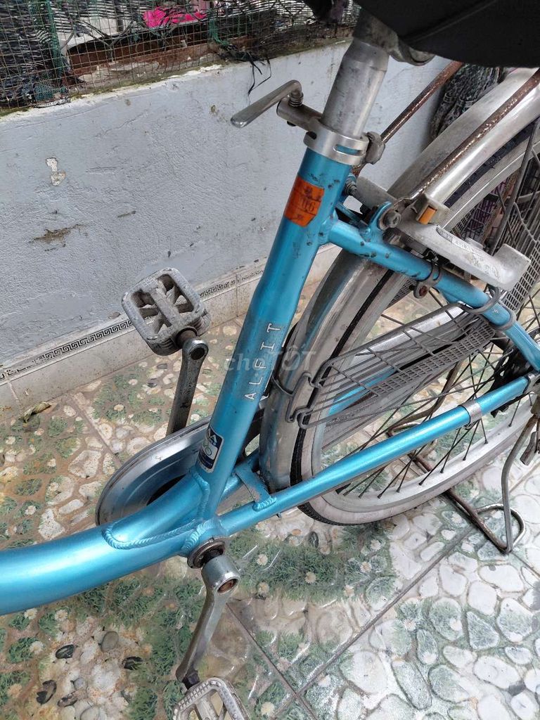 Xe đạp ALFIT Nhật Bản Xanh dương. Mua bán Xe đạp tại Quận Liên Chiểu Đà Nẵng được đăng bởi nguyen tinh hình 5