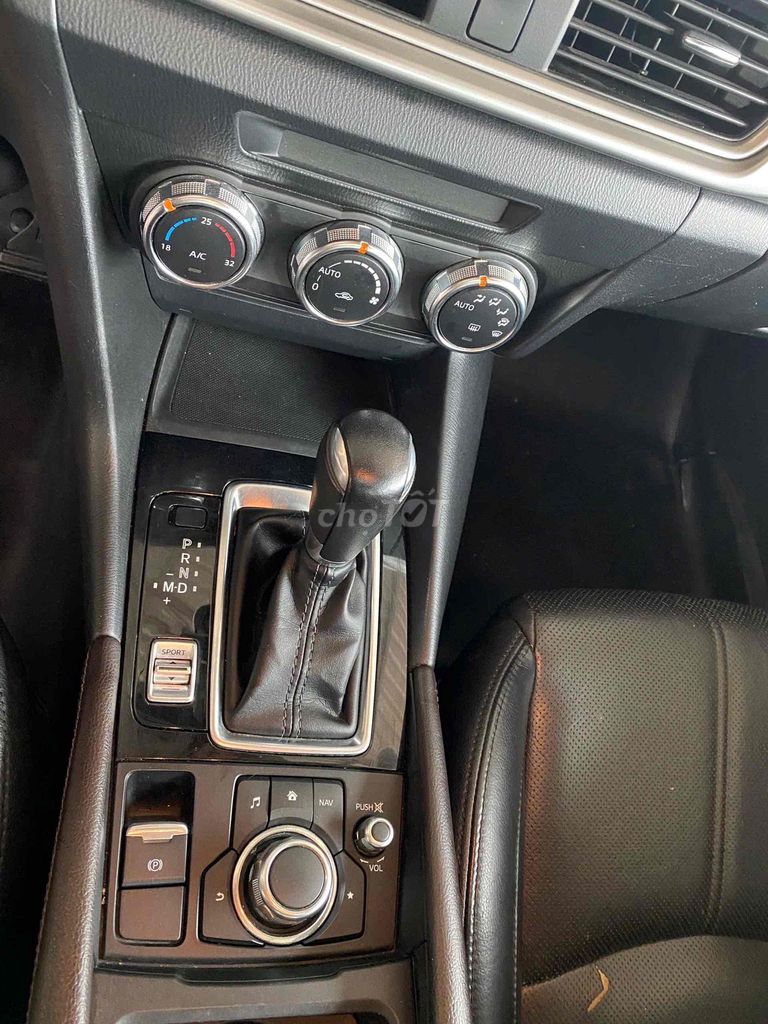 Mazda 3 2019 Đen. Mua bán Ô tô tại Huyện Bàu Bàng Bình Dương được đăng bởi Sol Sol hình 10