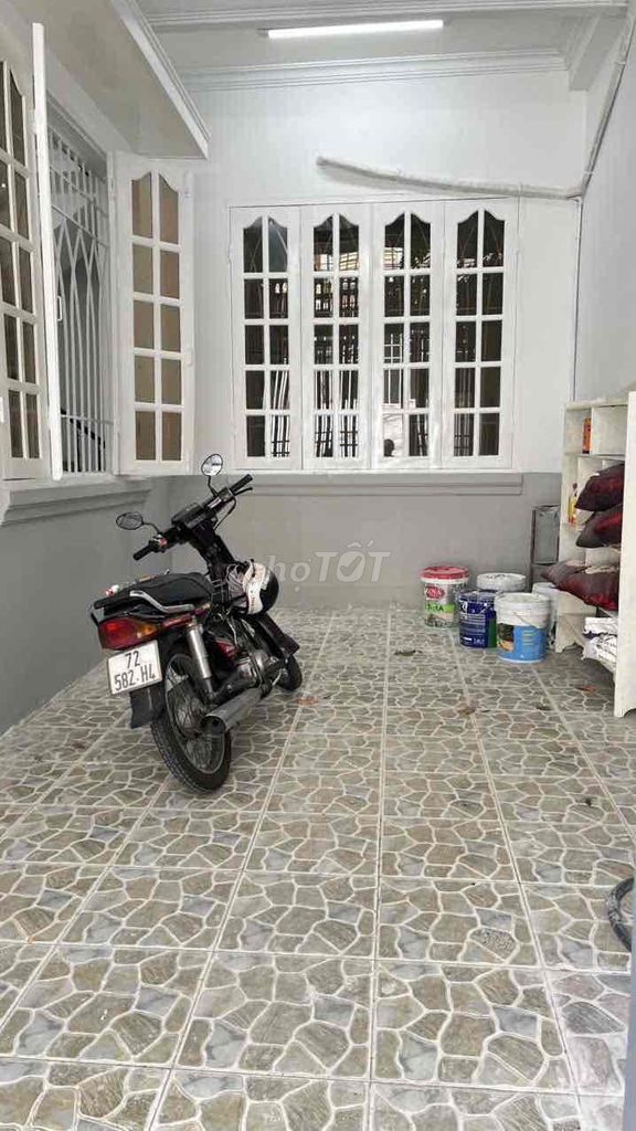 Nhà 2Tầng Trung Tâm Hẻm Oto Ngang Rộng